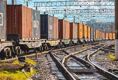 Первый контейнерный поезд международного проекта Containerships train прибыл в Украину