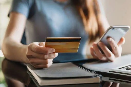 Нацбанк оценил потери клиентов банков от несанкционированных платежных операций в 2025 г