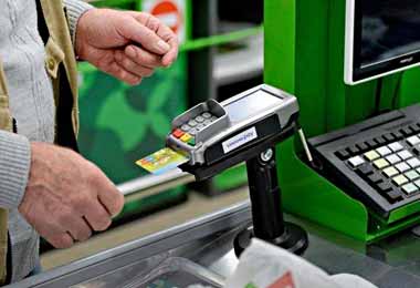 Беларусбанк подключил более 4 тыс торговых точек к сервису выдачи наличных держателям карточек