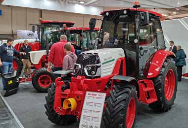 МТЗ представил новые тракторы на выставке Agritechnica 2019 в Ганновере