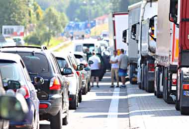 Госпогранкомитет снова фиксирует скопление транспорта на въезд в ЕС