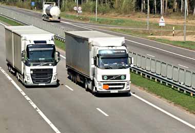 Минтранс разрешил автоперевозчикам Евросоюза оформлять разрешения на перевозку грузов по Беларуси