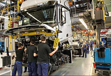 МАЗ рассматривает возможность увеличения доли двигателей Mercedes-Benz в производстве автотехники