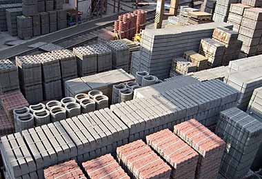 Правительство не отмечает дефицита импортных материалов в строительной сфере