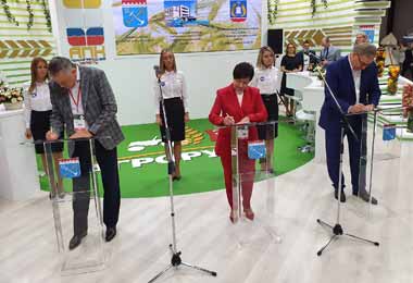 Амкодор запустит новое производство сельскохозяйственных машин и коммунальной техники в России
