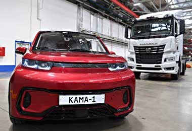 Российский КамАЗ предложил белорусским партнерам совместно создавать условия для развития электротранспорта