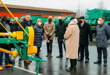 Бобруйскагромаш поставит технику в Судан и готов открыть там сборочное производство