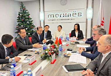 Китайская компания-производитель стекольной продукции заинтересована в локализации производства в СЭЗ «Могилев»