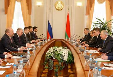 Беларусь готова увеличить поставки техники и продовольствия в Архангельскую область