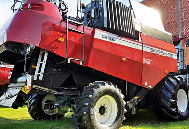 Гомсельмаш впервые представил комбайн с роторной схемой обмолота и сепарации на выставке «Белагро»