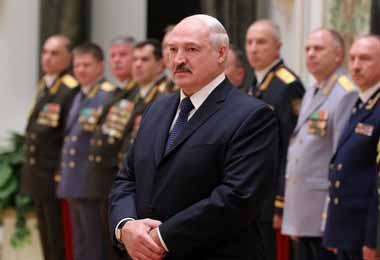 Лукашенко определил важнейшие задачи для военных и правоохранителей