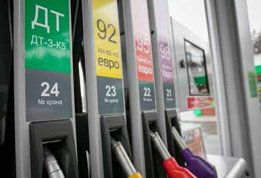 Автомобильное топливо в Беларуси дорожает на одну копейку с 28 января