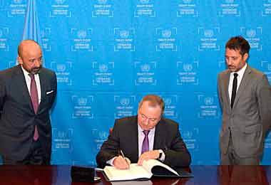 Беларусь подписала конвенцию об облегчении пересечения границ при железнодорожных перевозках