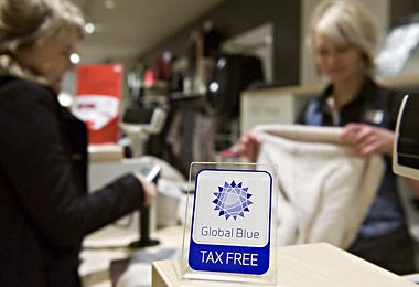 Технобанк возобновил выплаты по чекам Tax Free от Global Blue