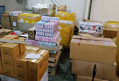 Незаконный ввоз бытовой техники и косметики из Венгрии пресекла белорусская таможня