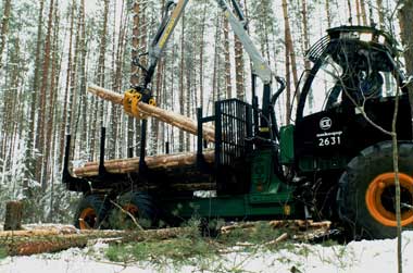 Лесхозы Беларуси в ближайшие 2 года планируют приобрести около 650 единиц лесозаготовительной техники