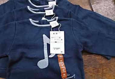 Незаконный ввоз крупной партии одежды из Польши пресекла белорусская таможня