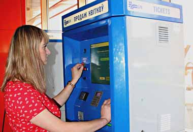 БЖД запустила в работу новые терминалы самообслуживания для покупки билетов на электрички