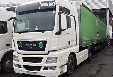 Незаконный ввоз трех грузовиков MAN из Литвы пресекли белорусские таможенники