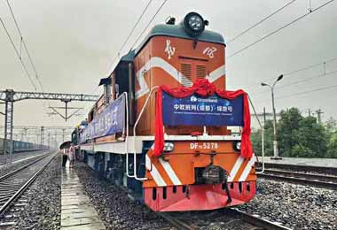 Первый в 2019 г контейнерный поезд с белорусской молочной продукцией прибыл в китайский Чэнду