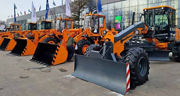 Амкодор представил свою технику на выставке в Москве