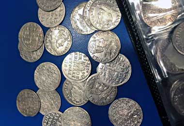 Белорусская таможня пресекла вывоз коллекции старинных монет времен ВКЛ и Речи Посполитой
