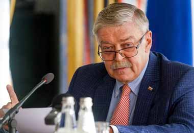 Новым послом России в Беларуси назначен Евгений Лукьянов