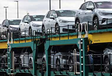Правительство определило порядок подтверждения права производителей электромобилей на освобождение от НДС