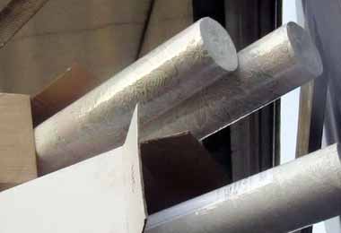 Белорусская таможня пресекла незаконный ввоз итальянских обоев из Литвы