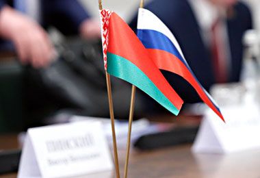 Госдума РФ ратифицировала соглашение по отсрочке выплат Беларусью 250 млн долл по российским госкредитам