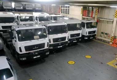 МАЗ поставил в Египет партию седельных тягачей и шасси