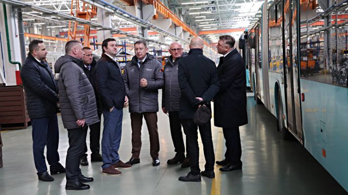 МАЗ поставит 220 единиц пассажирского транспорта в Санкт-Петербург до конца 2025 г