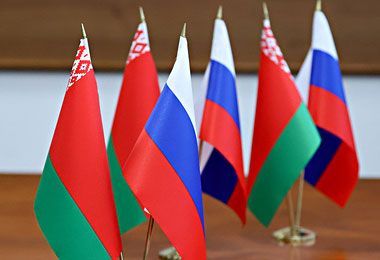Лукашенко подписал декрет Высшего государственного совета, которым утверждены 28 союзных программ Беларуси и России