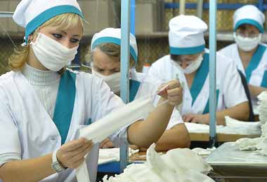 Госрегулирование цен на маски и дезинфицирующие средства в Беларуси продлено до 4 октября