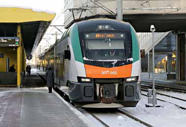 БЖД пустит 19 дополнительных поездов на мартовские праздники