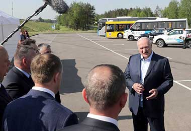 Лукашенко поручил активнее развивать Минскую кольцевую автодорогу