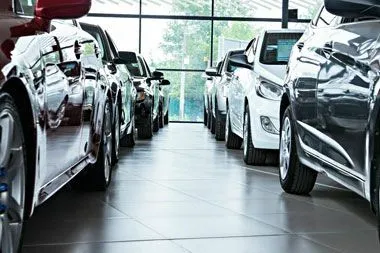 Дилерские продажи новых легковых автомобилей в Беларуси снизились в июне на 13% до 3,841 тыс единиц – БАА