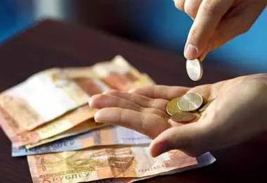 Соотношение зарплаты бюджетников к среднему уровню по Беларуси приблизилось к 80% — Минэкономики