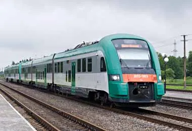 БЖД с 6 июля назначила дополнительный поезд в Вильнюс