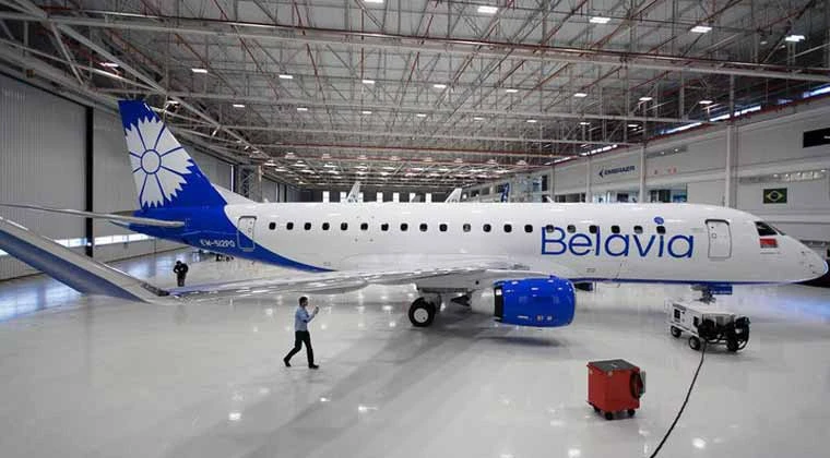 Лукашенко освободил от уплаты НДС самолеты, ввозимые в Беларусь