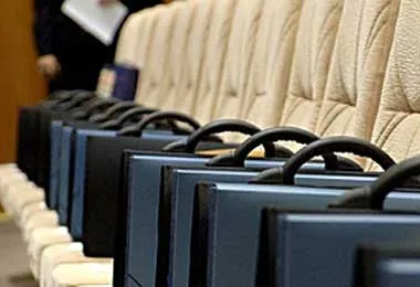 Лукашенко назначил новых заместителей главы Минстройархитектуры, руководителей Беллегпрома, МАЗа, Белтопгаза и БЦК