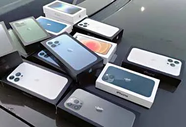 Нелегальный ввоз мобильных телефонов Iphone пресекла белорусская таможня