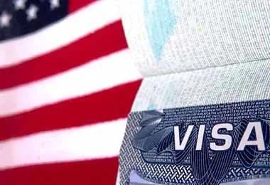 Посольство США в Беларуси приостанавливает выдачу неиммиграционных виз