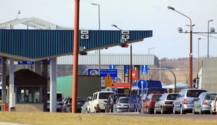 Госпогранкомитет предполагает рост очередей на границе с ЕС в выходные дни