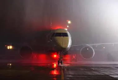 Новый самолет Embraer E195-E2 для Белавиа прибыл в Минск