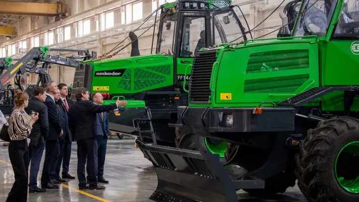 Амкодор продолжит поставлять свою лесную технику в Архангельскую область РФ