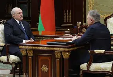 Лукашенко потребовал создать профсоюзы на всех частных предприятиях Беларуси