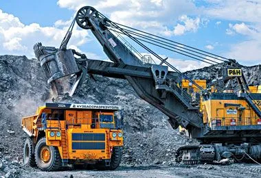 БелАЗ планирует поставить 36 карьерных самосвалов для российской компании «Кузбассразрезуголь» в 2026 году