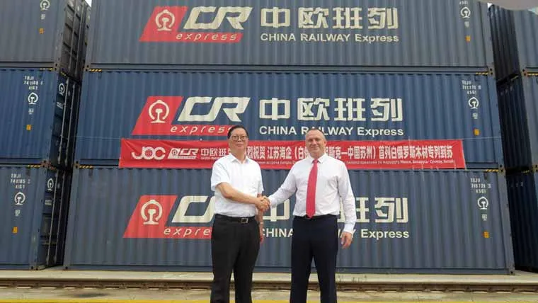 Очередной поезд с белорусскими пиломатериалами прибыл в китайский Сучжоу