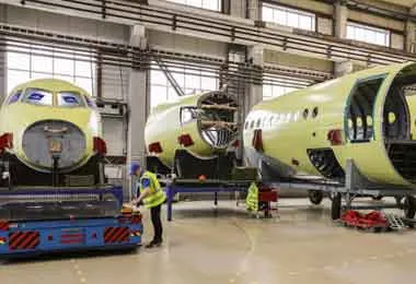 В Беларуси могут появиться площадки для ремонта российских самолетов